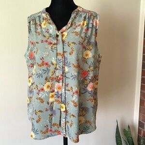 Papermoon floral sleeveless summer blouse top shirt. Women’s large.
